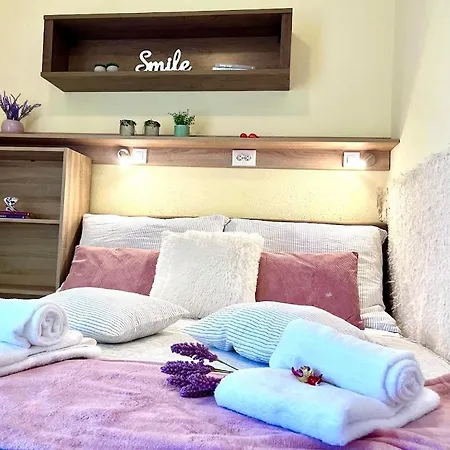 Апартаменты Berke Apartman *