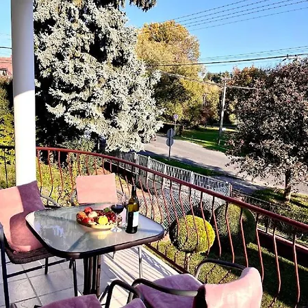 Lägenhet Berke Apartman Zalakaros