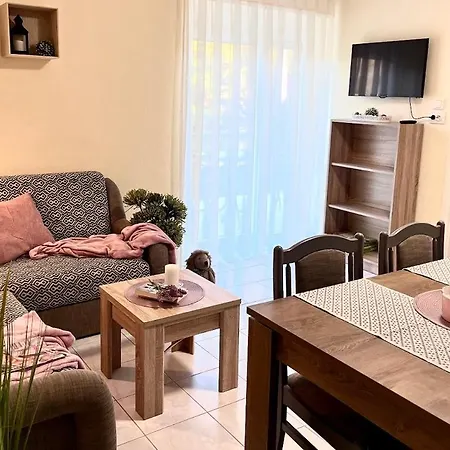 Berke Apartman Апартаменты