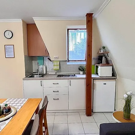Berke Apartman Lägenhet Zalakaros